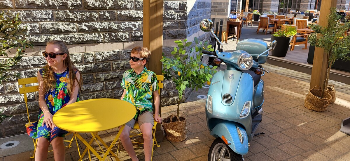 four seasons whistler courtyard2024